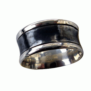 Ring Silber, teils geschwärzt