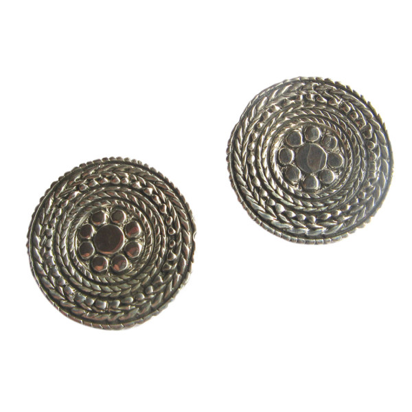 Ohrstecker, Silber, geschwärzt.