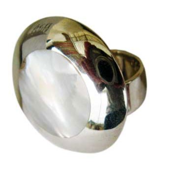 Ring mit Perlmutt Durchmesser ca.: 25 mm