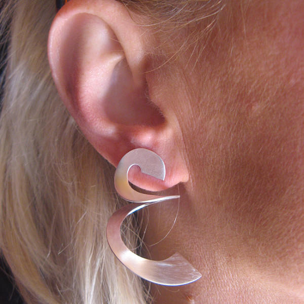 Designohrstecker in Silber