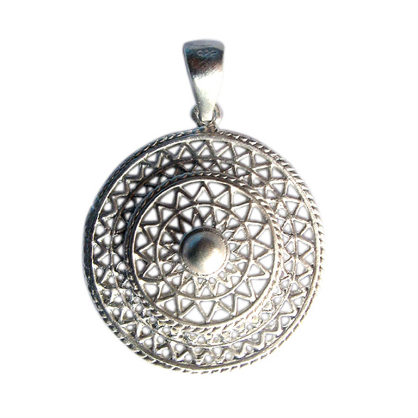  Filigraner Anhänger aus 925er Silber.