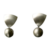 Silberohrstecker mit Kugel Silberohrstecker mit Kugel