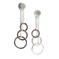 Designohrschmuck in Silber.  Designohrschmuck in Silber.